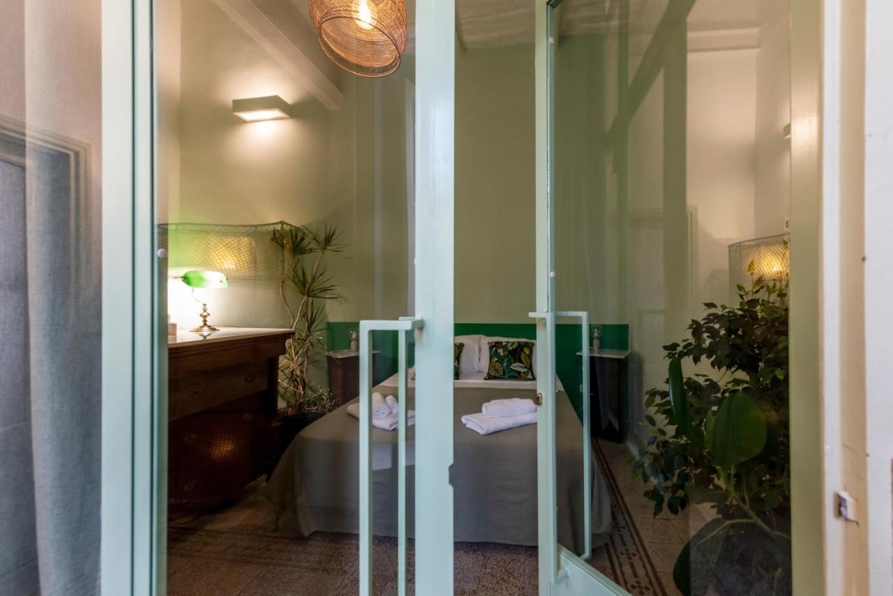 Charming Apartment With Balcony In The Historic Center Neapel Exterior foto