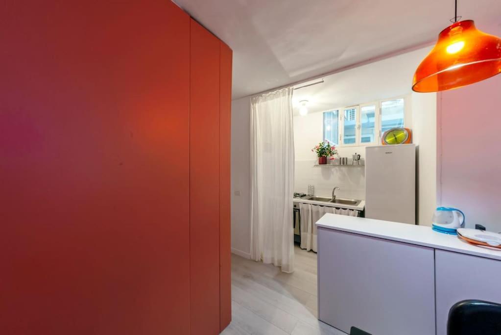 Charming Apartment With Balcony In The Historic Center Neapel Exterior foto