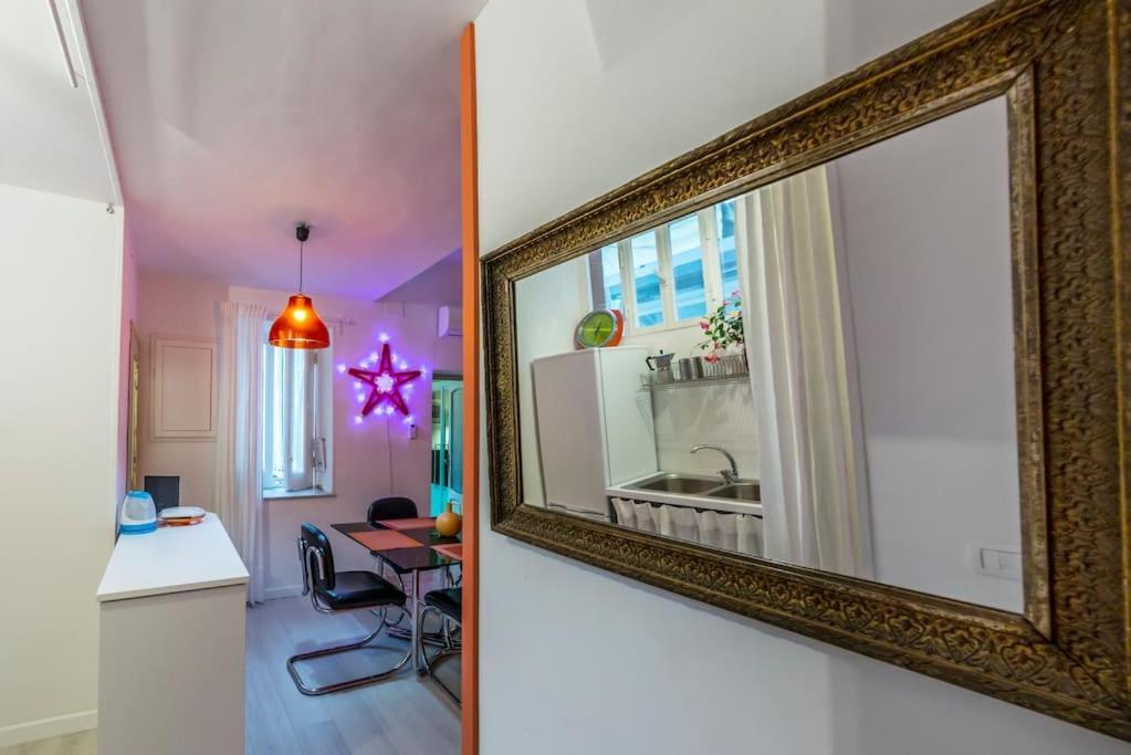 Charming Apartment With Balcony In The Historic Center Neapel Exterior foto